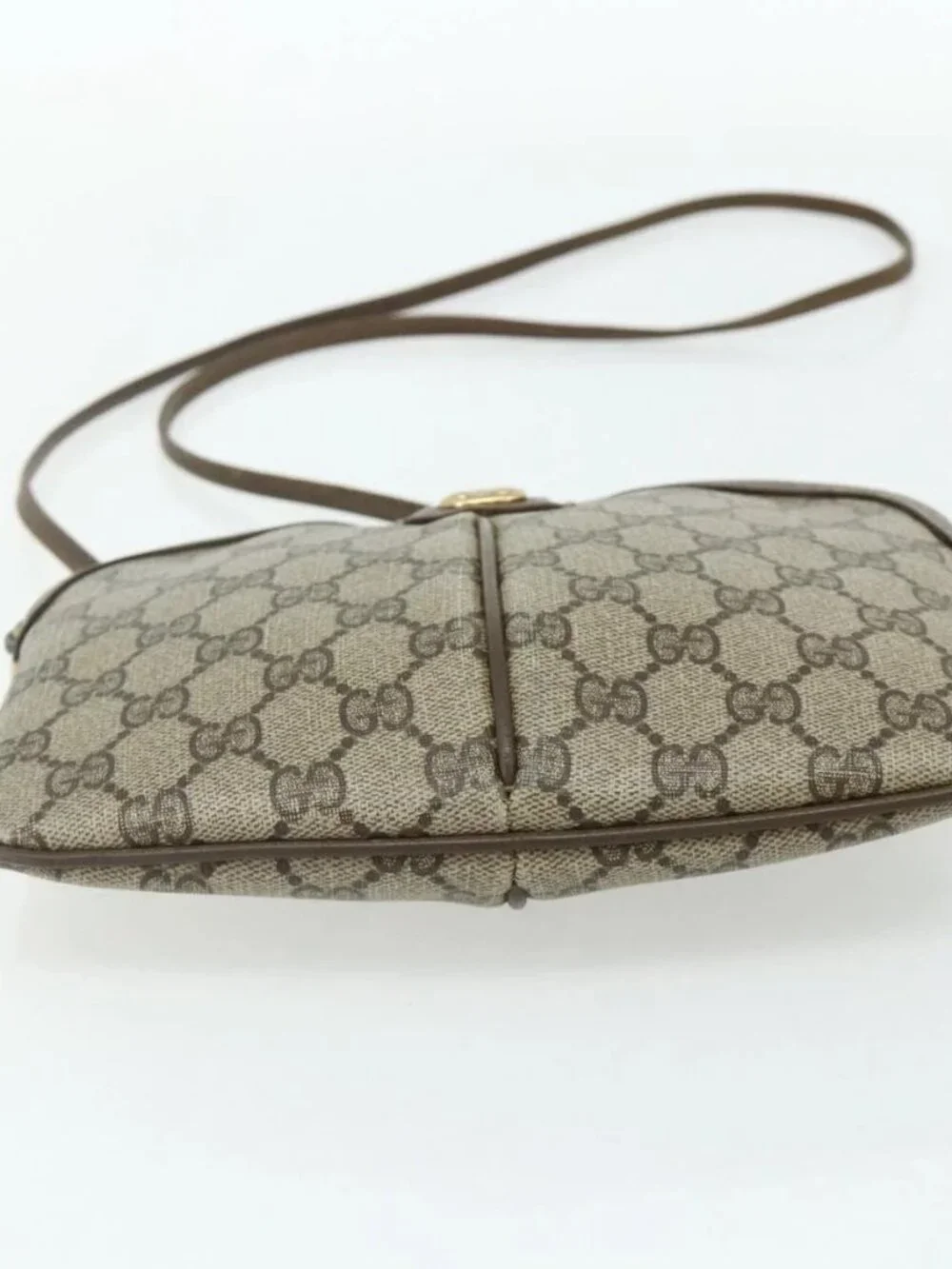 GUCCI GG Supreme Shoulder Bag PVC Beige Gold 904 02 047 Auth